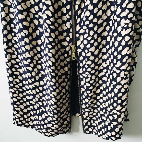 WHISTLES size 8 fitted sleeveless dress in blue and cream silk - Picture 5 of 13